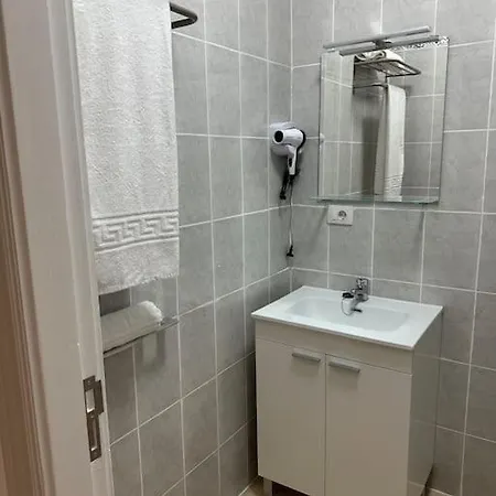 Bonito Estudio En San Isidro Bien Situado
