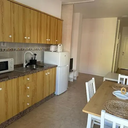 Bonito Estudio En Bien Situado דירה